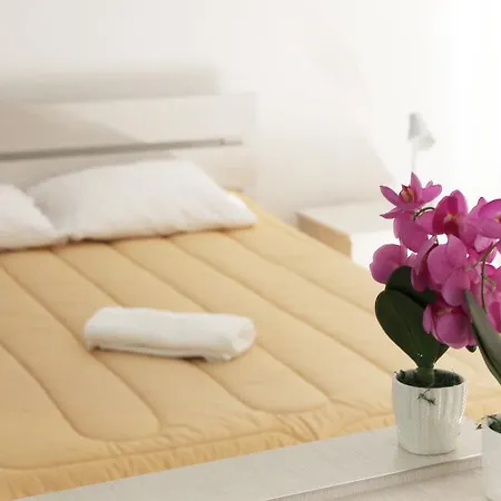 Tiffany * Ларнака